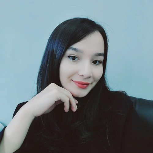 Назарова Гулирухсор